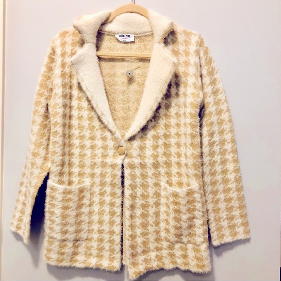 Camel Houndstooth Tailored Sweater Coat - Picture 1 of 7